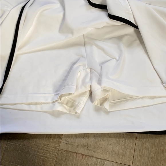 Adidas white tennis/ workout skirt - Picture 2 of 4